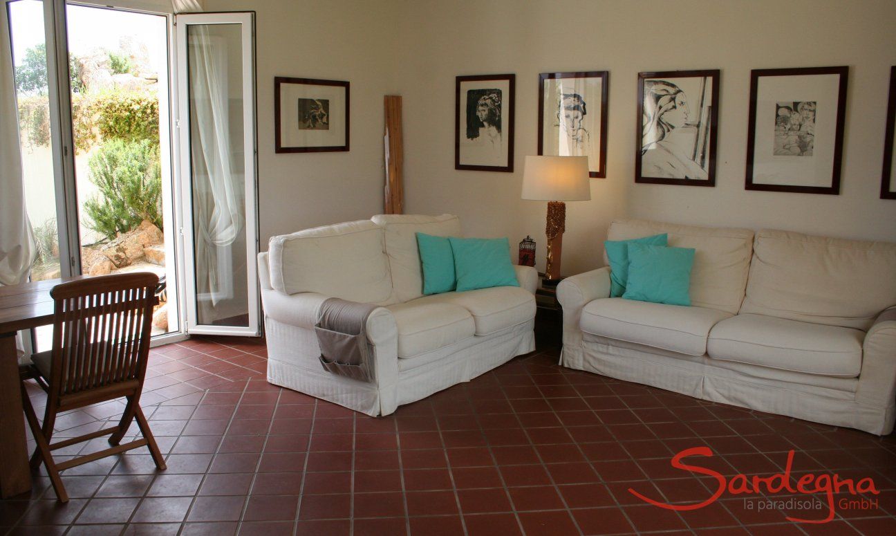 Villa Aquila Giardino | Ein gemütliches Wohnzimmer - stilvoll eingerichtet Wohnzimmer