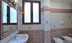 Villa Le Ginestre 2 | Bad unten mit Dusche und Bidet Bad unten mit Dusche und Bidet