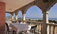 Apartment Castededdu 2 | Wunderschöner, überdachter Essbereich auf der Terrasse Wunderschöner, überdachter Essbereich auf der Terrasse