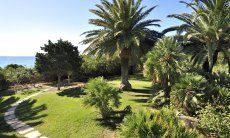 Villa Nautilus | Gepflegter Garten und Meerblick Gepflegter Garten und Meerblick