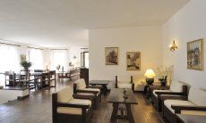 Villa Nautilus | Mehrere Sitzgruppen Wohnzimmer