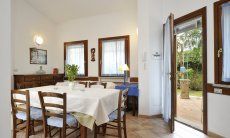 Villa Zoello 10 | Heller Essbereich mit Terrassenzugang Heller Essbereich mit Terrassenzugang