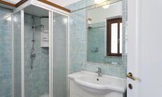 Villa Zoello 10 | Badezimmer 2 mit Dusche Badezimmer 2 mit Dusche