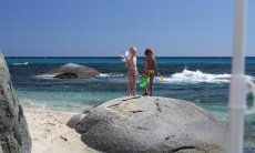 Kinder am Strand