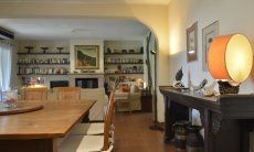 Villa Ulivi 12 | Wohnzimmer mit Essbereich und Loungebereich Ess- und Wohnzimmer