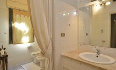 Villa Ulivi 12 | Bad 2 mit Dusche Bad mit Dusche