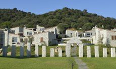 Die Anlage Li Conchi besteht aus Häusern aus Granit