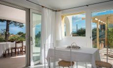 Villa Caterina | Esszimmer mit Panomramafenstern Esszimmer