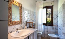Apartment Orri 2 | Badezimmer mit Dusche und Bidet Badezimmer mit Dusche und Bidet