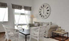 Li Conchi 33 | Sofaecke vor großen Panoramafenstern Wohnzimmer