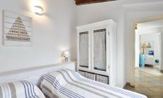 Villa Campidano 8 | Schlafzimmer 3 mit zwei Einzelbetten, die auch zusammengestellt werden können Schlafzimmer