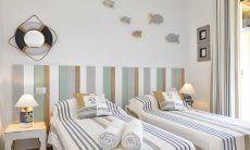 Villa Campidano 8 | Schlafzimmer 2 mit zwei Einzelbetten, die auch zusammengestellt werden können Schlafzimmer