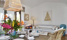 Villa Campidano 7 | Wohnzimmer mit Esstisch und Sofa Essen