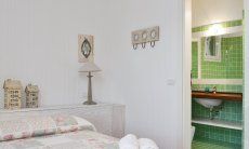 Li Conchi 16 | Schlafzimmer 1 mit Ensuite Bad Schlafzimmer 1