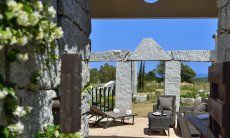 Li Conchi 14 | Patio mit Sofa und Sonnenliegen Patio