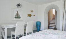 Li Conchi 29 | Zum Schlafzimmer 3 führt eine Treppe von der Terrasse in das Untergeschoß Schlafzimmer 3 UG