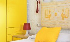 Villa Gaia | Schlafzimmer 1 mit Doppelbett und viel POlatz in den Schränken Sardinien