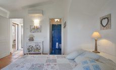 Li Conchi 17 | Schlafzimmer 1 mit privatem Bad Schlafzimmer 1 mit Bad