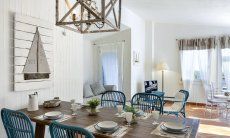 Li Conchi 26 | Esstisch und Blick ins Wohnzimmer Esstisch