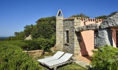 Villa Domus 9d | Haus mit Garten und Sonnenliegen Villa Domus 9d mit Garten