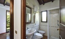 Villa Ibiscus | Bad 2 mit Dusche und Bidet Bad 2 mit Dusche und Bidet