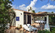 Villa Ibiscus | Haus-und Terrassenansicht der Villa Ibiscus Haus-und Terrassenansicht der Villa Ibiscus