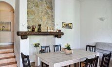Villa Elisa | Wohnbereich mit Esstisch Wohnbereich mit Esstisch