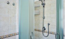 Villa Nicola | Badezimmer mit Dusche Badezimmer mit Dusche