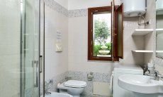 Apartment Castededdu 3 | Badezimmer mit Dusche und Bidet Badezimmer mit Dusche und Bidet