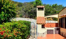 Villa Alessia | Außenküche auf der Terrasse Außenküche auf der Terrasse