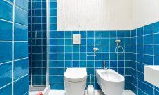 Casa 2 | Badezimmer mit Dusche und Bidet in jedem Haustrakt Bad