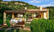 Villa Lentischio | Haus-und Terrassenansicht Haus-und Terrassenansicht