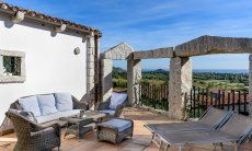 Terrasse mit Aussensofa, Sonnenliegen und Meerblick, Li Conchi 21, Cala Sinzias