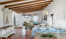 Li Conchi 24 | Wohnzimmer mit Blick auf die Küche 11 2018 New Picture