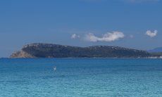 Türkis schimmerndes Meer im Golfo degli Angeli bei Cagliari