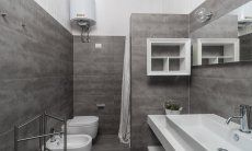 Casa 17 | Modernes Duschbad 2 Casa 17, Sant Elmo, Südsardinien