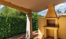 Villa Sandra | Gemauerter Barbecue Hausdarstellung