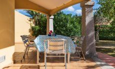 Villa Sandra 43 | Schattiger Essplatz im Freien Hausdarstellung
