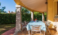 Villa Sandra | Essen im Freien Hausdarstellung