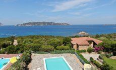 Villa Maestrale | Privater Pool mit Meerblick Hausdarstellung Villa Maestrale, Cala Ginepro, Nordsardinien