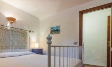 Villa Maestrale | Schlafzimmer 3 mit Doppelbett im UG Villa Maestrale, Cala Ginepro, Olbia