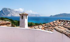 Villa Maestrale | Blick von der Dachterrasse auf die Insel Tavolara und auf's Meer New picture