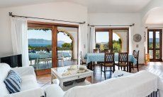 Villa Maestrale | Wohnzimmer mit spektakulärer Aussicht New picture