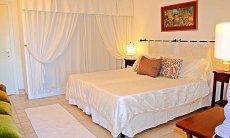 Villa Ulivi 27 | Schlafzimmer mit Doppelbett V. Ulivi 27