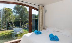 Villa Mariella 6 | Dieses Schlafzimmer ist eine Reise wert für ein mediterranes Urlaubsgefühl New Picture 2023
