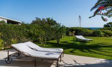 Villetta 3 | Sonnenliegen mit Meerblick auf der Terrasse New Picture 2023
