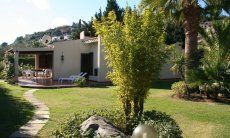 Villa Giangaleazzo | Haus mit großem Garten und Terrasse Haus mit großem Garten und Terrasse