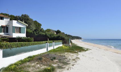 Villa Fernando mit direkter Strandlage 