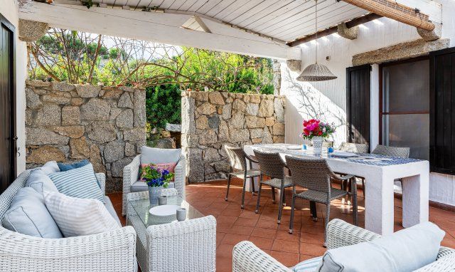 Casa 2 | Der Patio ist der Mittelpunkt für die rechts und links gelegenen getrennten Wohneinheiten New Picture 2024